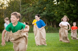 How to Encourage Your Children to Play Outside How to Encourage Your Children to Play Outside